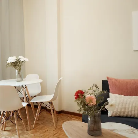 Apartment Art Attack